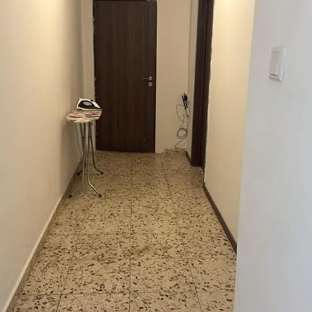 Apartment Unique Center Rooms, 150m From Chabad Lubavitch *