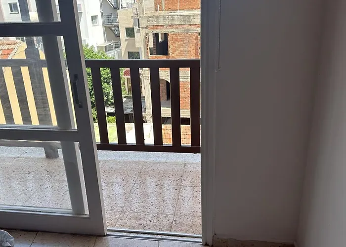 Unique Center Rooms, 150m From Chabad Lubavitch Apartamento *